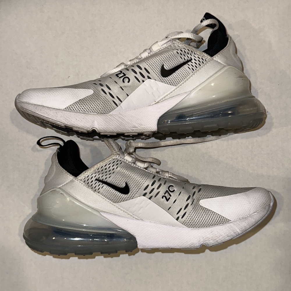 Nike Air Max 270 Women's Shoes size 9